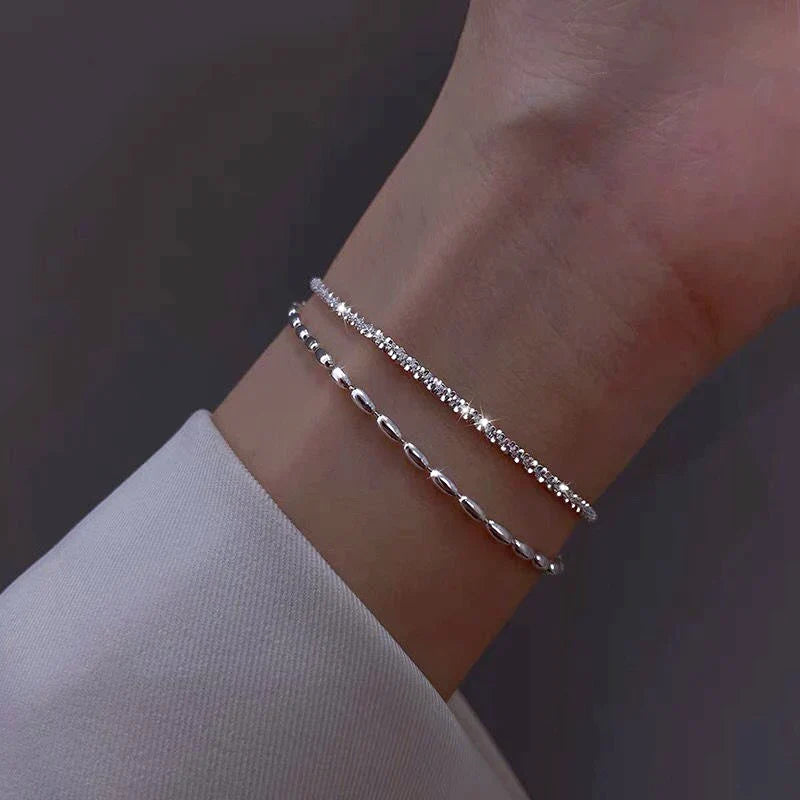 シルバーの輝くジルコニアブレスレット