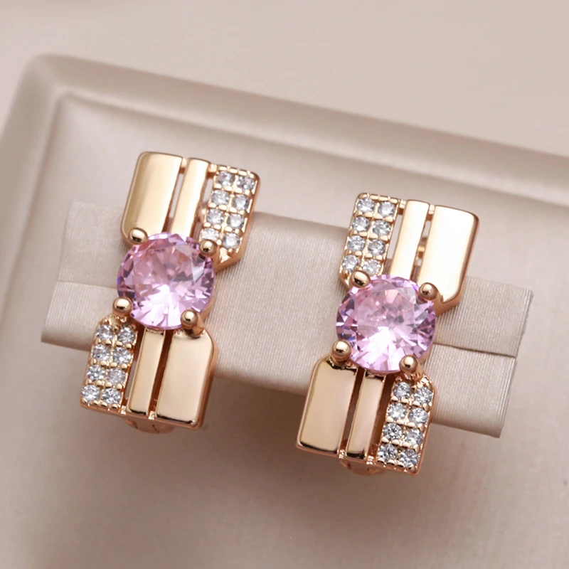 エレガントなローズジルコニアブリリアントピアス