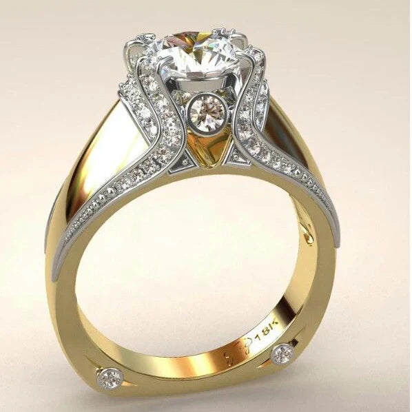 エレガントなヴィンテージリング(ゴールド調)