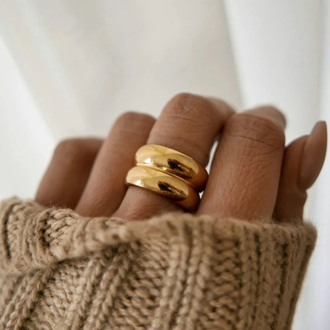 エレガントなダブルクラシックリング 18カラットゴールドコーティング