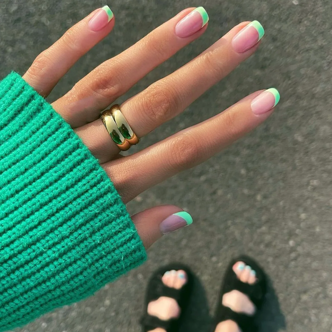 エレガントなダブルクラシックリング 18カラットゴールドコーティング