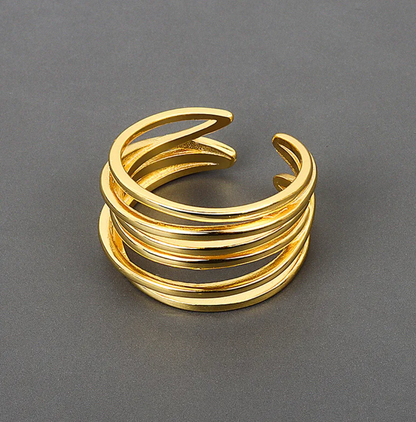 エレガントな18金ゴールドメッキの森スタイルリング