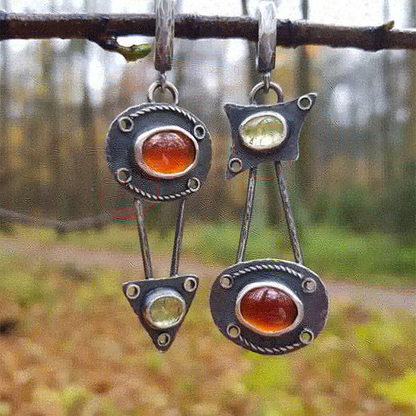 ビンテージクリスタルデザインの機械式イヤリング